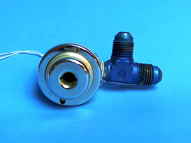 23599-01 Beechcraft - OXYGEN OUTLET ASSY